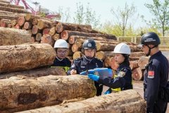 山东日照：边检护企优商跑出通关“加快度”